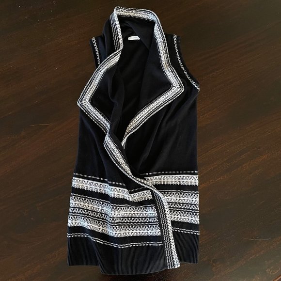 Vince Textured Drape Front Vest - Picture 3 of 15